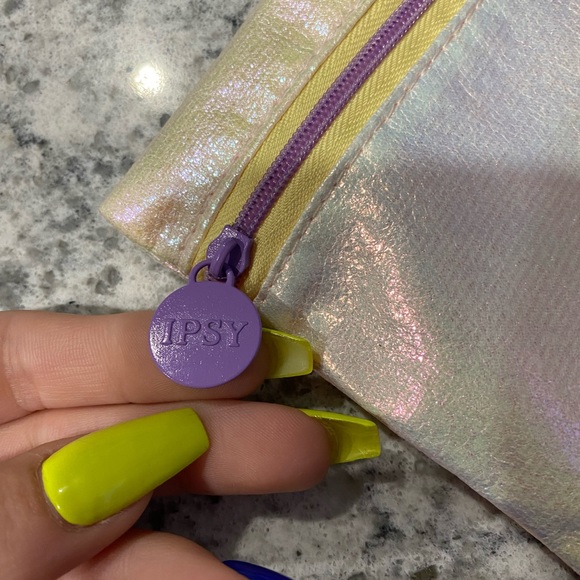 Ipsy cosmetic bag - Picture 2 of 2